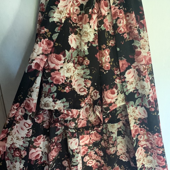 New with tags Romper Dress size M - Picture 2 of 3